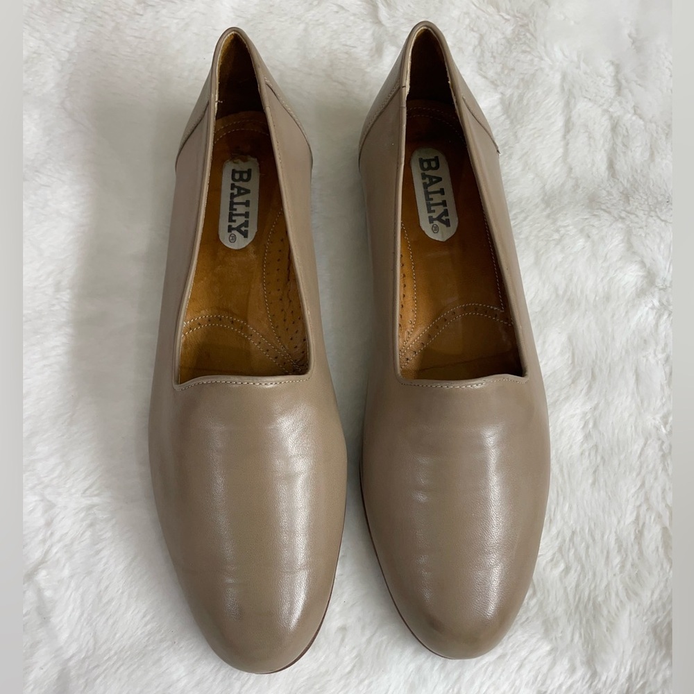 Bally Men's Beige Leather Slip-Ons